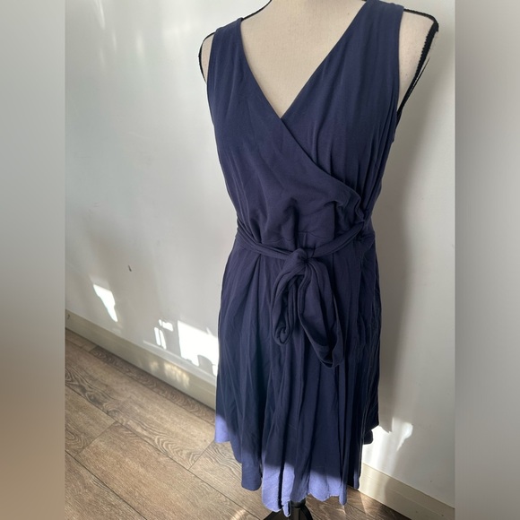 Moda International Dresses & Skirts - ⭐ Moda International Navy Blue Wrap Midi Dress
